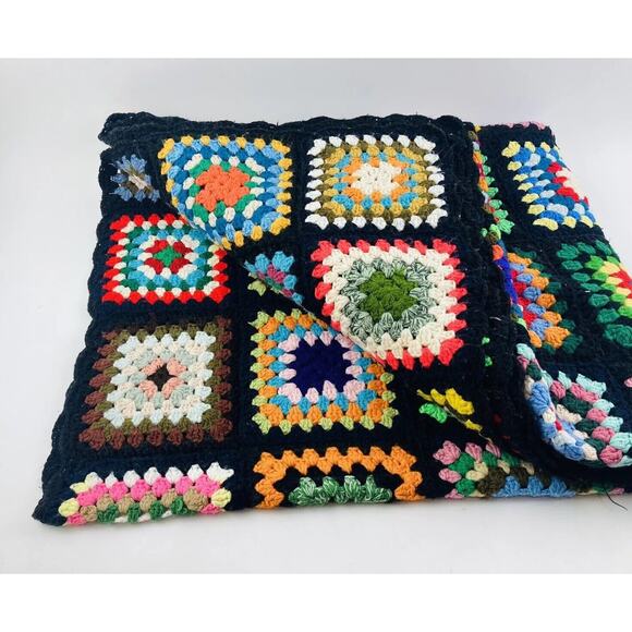 Vintage Hand Crochet Afghan Throw Granny Squares Retro Black Rainbow 70s Cottage - Picture 3 of 11